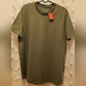 Guess T-Shirt